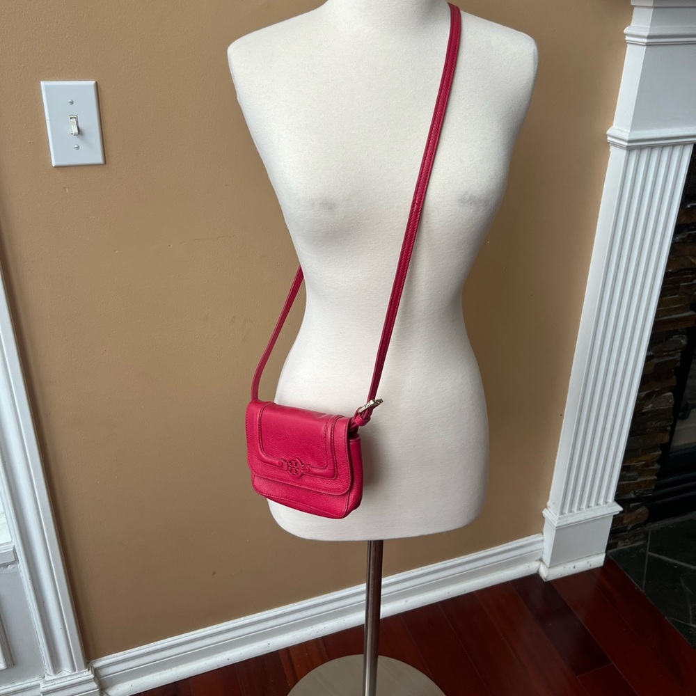 Tory Burch Amanda Slim Crossbody Bag